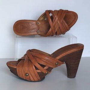 FRYE Reese Multi Slide Leather Slip On Platform Cone Heel Run Small Fits size 6